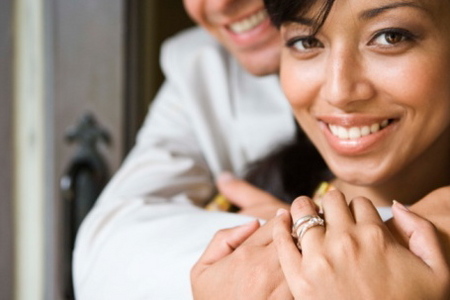 7 Healthy Gift Ideas for Your Mom This Mother's Day